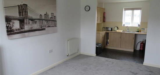 2 bed flat to rent