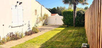 MAISON AVEC JARDIN 3 km mer et entre ville