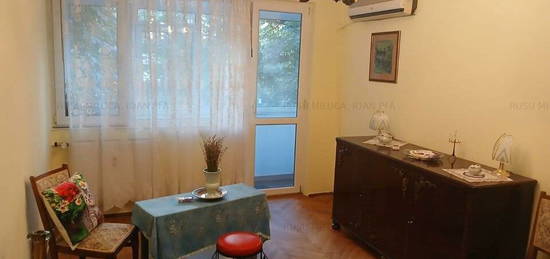 Vanzare Apartament 3 camere Piata Muncii - Basarabia