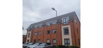 2 bed flat to rent