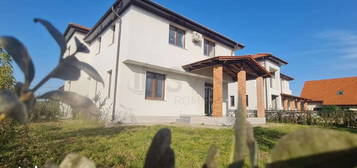 Vila exclusivista de vanzare Corbeanca