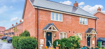 2 bed detached house for sale