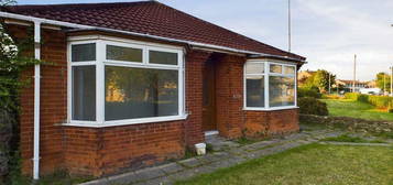 2 bedroom detached bungalow for sale