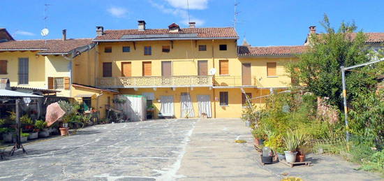 Villetta a schiera in vendita in via Giuseppe Mazzini, 80