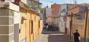 Casa adosada en venta en Italia, San Pedro - Gabriel Miró - María Guerrero