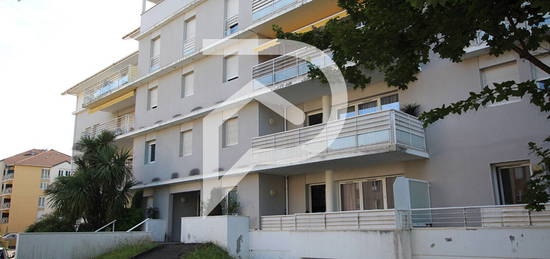 Appartement Pau 1 Chambre, parking , Pour Investissement