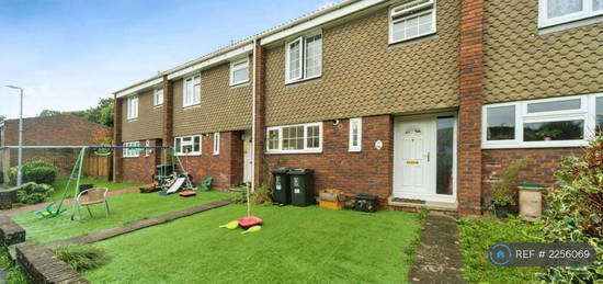 3 bedroom terraced house