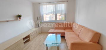 Pronájem bytu 2+1 53 m², Kúty, Zlín