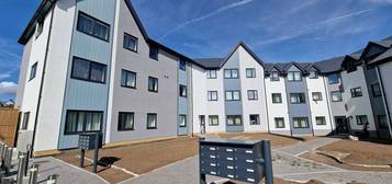 Flat to rent in Canterbury Street, Ainsworth Court ME7