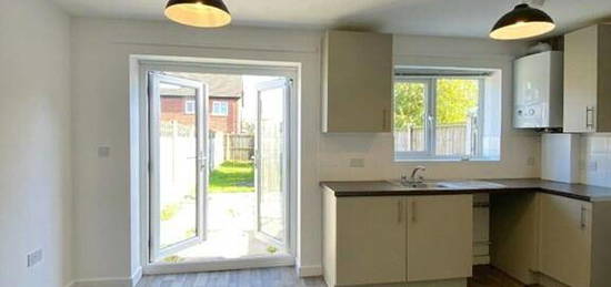 3 bedroom semi-detached house