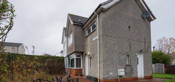 2 bed semi-detached house for sale