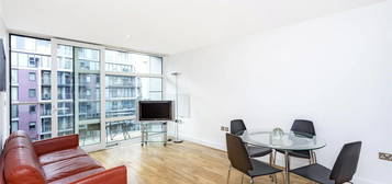 Property to rent in Warwick Building, 366 Queenstown Road, London SW11