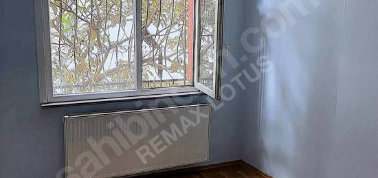 Kartal Esentepe mah Kiralık 2+1 daire