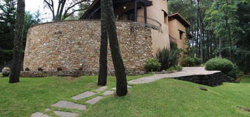 Casa en  Calle Hidalgo, Zirahuén, Salvador Escalante, Michoacán De Ocampo, 61810, Mex