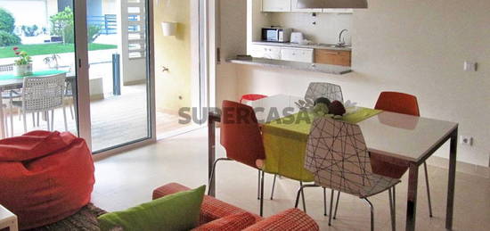 APARTAMENTO T2 PARA ARRENDAMENTO ANUAL