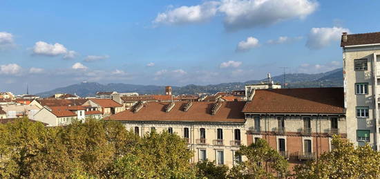 Attico corso Duca degli Abruzzi 56, Crocetta, Torino