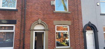 Property to rent in Cheltenham Street, Oldham OL1