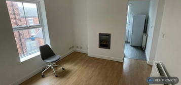 1 bedroom flat