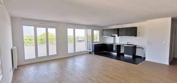 Appartement  à louer, 5 pièces, 4 chambres, 118 m²