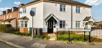 3 bedroom semi-detached house