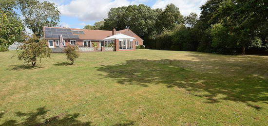 4 bedroom detached bungalow for sale