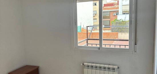 Piso en venta en calle Carolina Paíno, 33