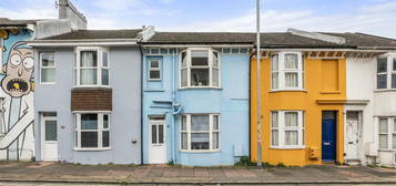 4 bedroom terraced house