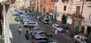 Via Sant' Antonio Abate - Ad. Piazza Carlo III