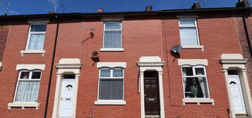 2 bed terraced house to rent