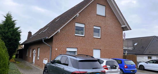 4 Zimmer Maisonettwohnung frisch renoviert