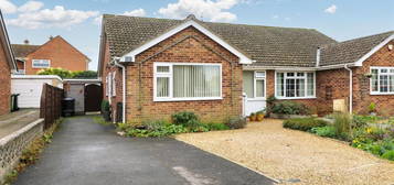 2 bed semi-detached bungalow for sale