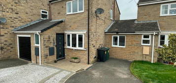 3 bedroom link detached house for sale