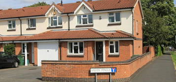 4 bedroom detached house