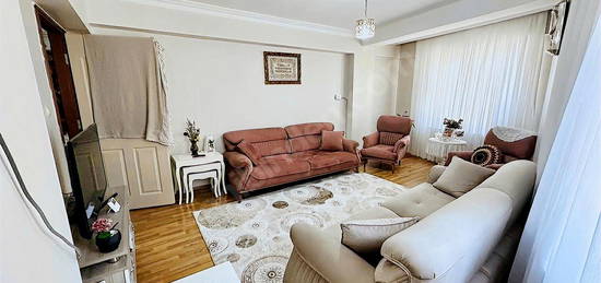 AKKONAKTA FIRSAT ARAKAT 2+1 18 YILLIK DAİRE