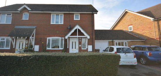 2 bed semi-detached house to rent