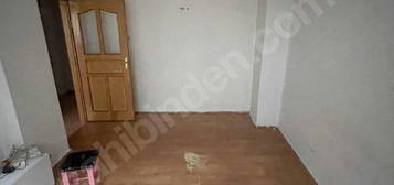 AVK GAYRİMENKULDEN KİRALIK 2+1 DAİRE METROYA 8 DK 3 KAT