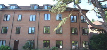 2 bed flat to rent