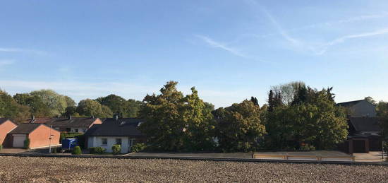 Voerde-Friedr.Feld 2,5 Zi. TOP-Dachg.Wohnung