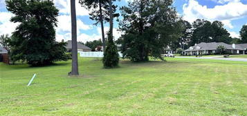 100 Woodhaven Dr, Minden, LA 71055