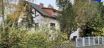 35396 Gießen

Großes Wohnhaus mit Einliegerwohnung 
in traumhafter Lage