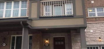 3075 Mistletoe Gdns, Oakville, ON L6M 0Y7