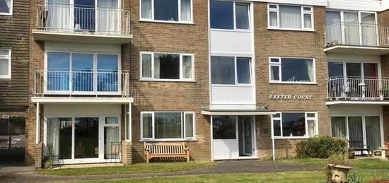 Flat to rent in Wharncliffe Road, Highcliffe, Christchurch BH23