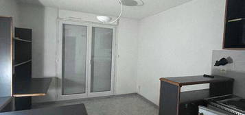 Studio 1 pièce 19 m²