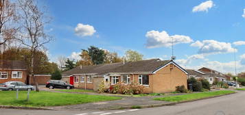 2 bed terraced bungalow for sale