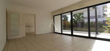 GRESILLES / CHAMPOLLION - Appartement T3 de 77.49 m² en rez-de-jardin