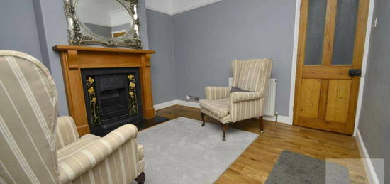 2 bedroom terraced house