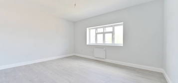 2 bed flat to rent