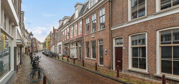 Breedstraat 65