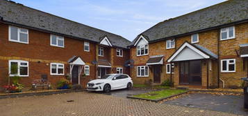 Flat to rent in Jenkyns Close, Botley, Southampton SO30