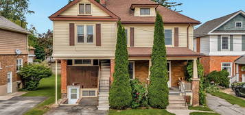 163 A Albert St, Belleville, ON K8N 3N5